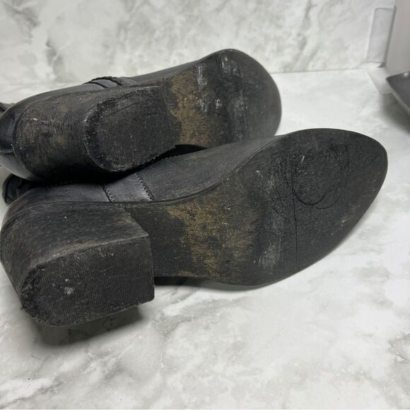 Carlos by Carlos Santana Austin Women's Western Cut Out Ankle Boot - Picture 4 of 5